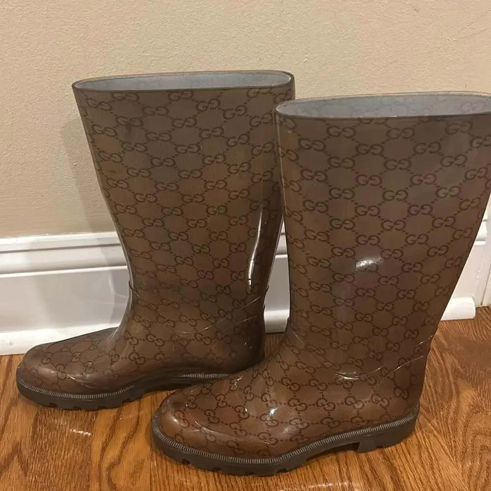 Women Gucci Rainboots - Picture 3 of 7